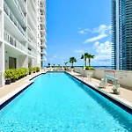 Upscale Condo In Brickell